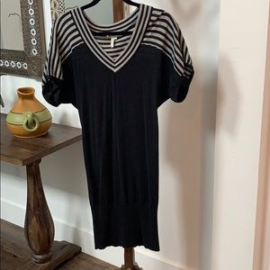 BCBGeneration sweater dress - size M